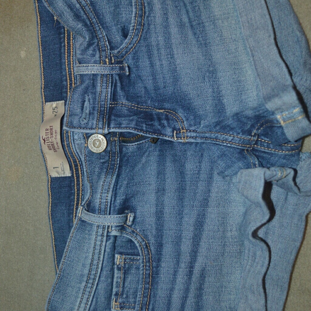 Hollister Jean shorts